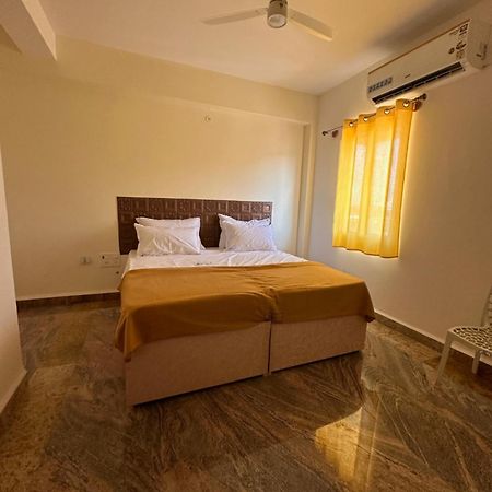 Mps Sai Palace Tiruvannamalai Ngoại thất bức ảnh