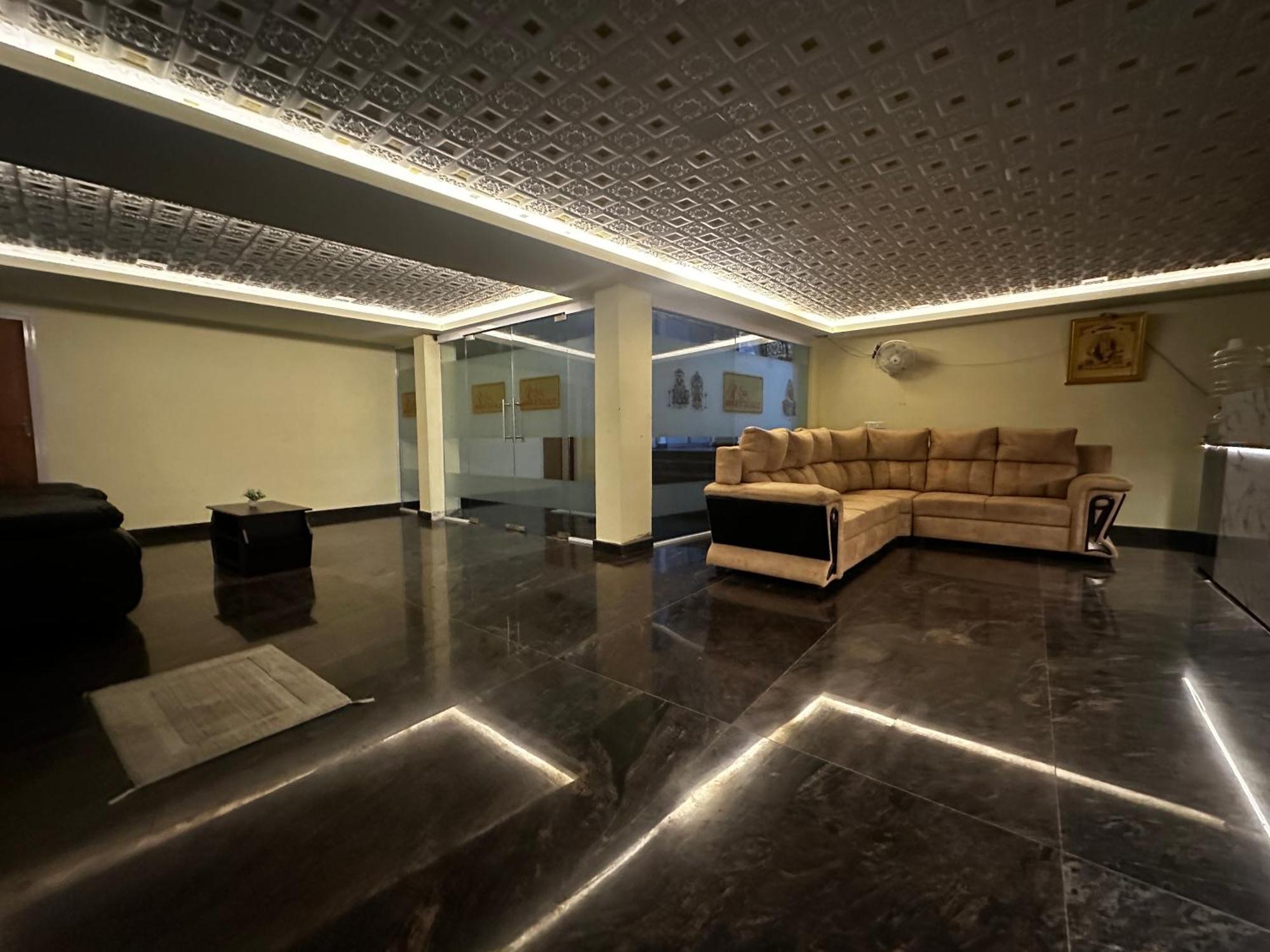Mps Sai Palace Tiruvannamalai Ngoại thất bức ảnh