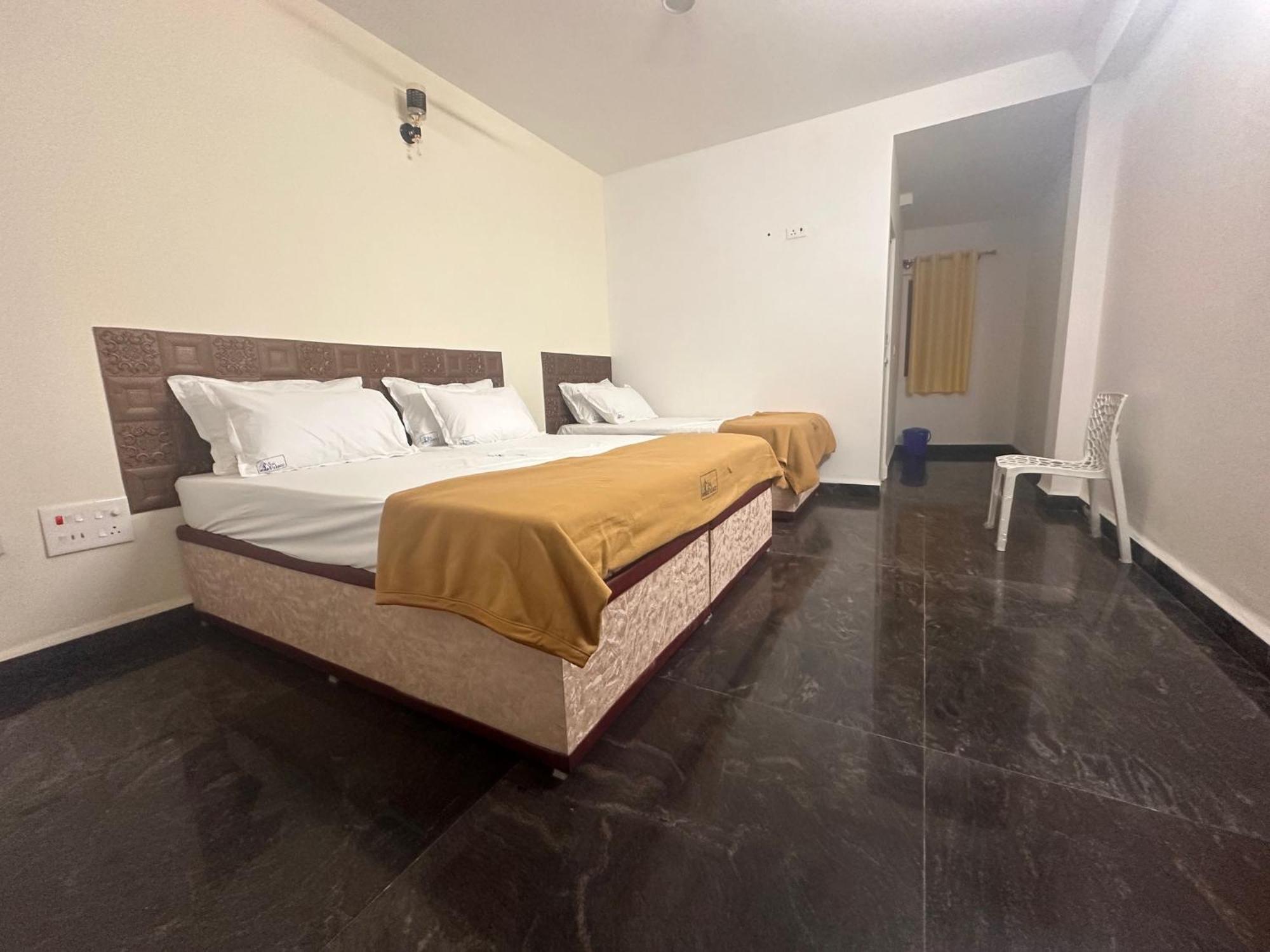 Mps Sai Palace Tiruvannamalai Ngoại thất bức ảnh